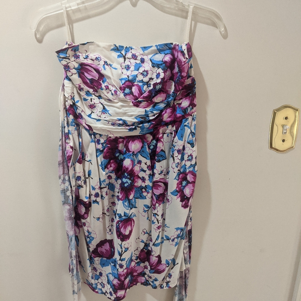 Jump Strapless Short Dress Size Medium Floral with Pockets